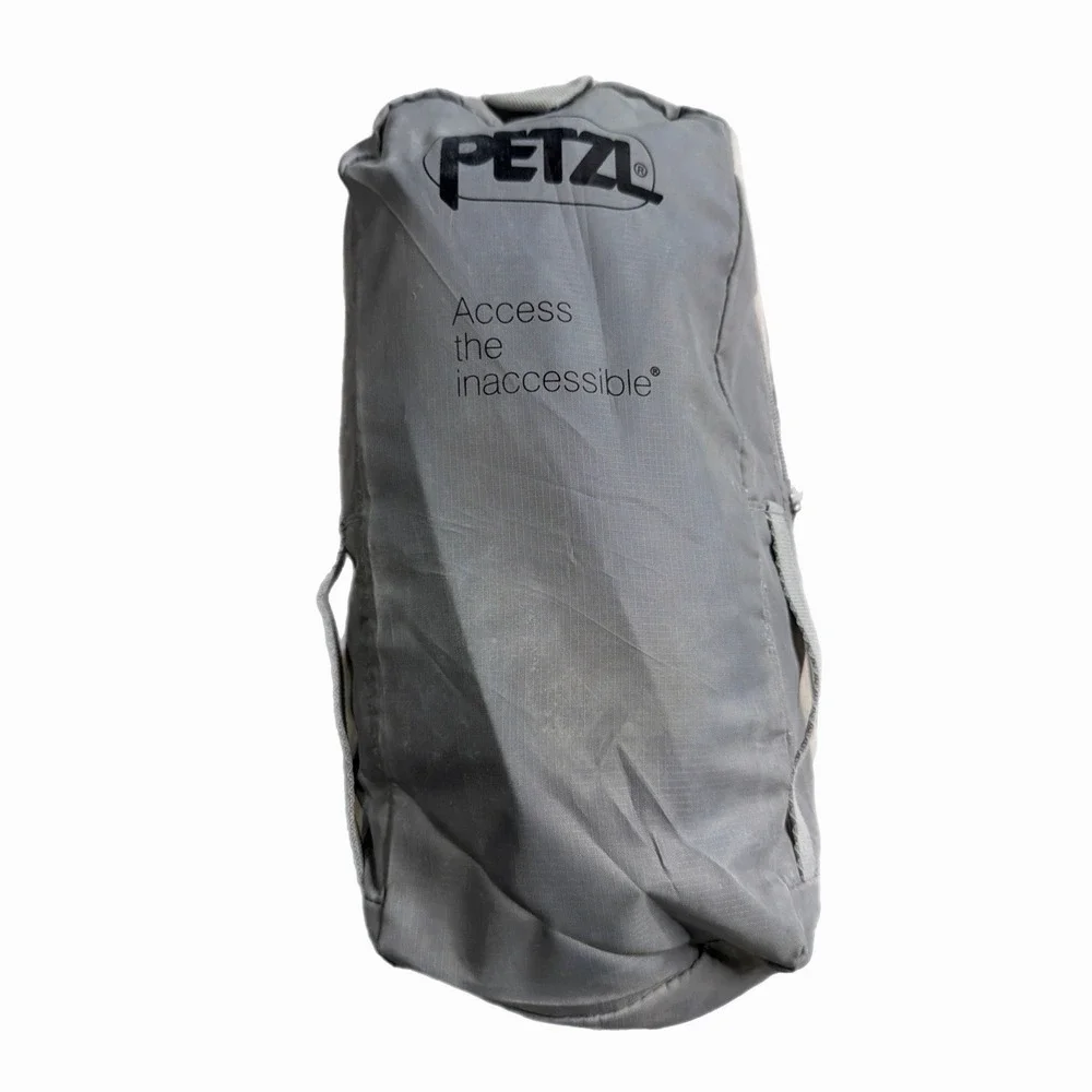 PETZL Corax Climbing Harness Sz M Adjustable Waist Gear Unisex Rock Bouldering